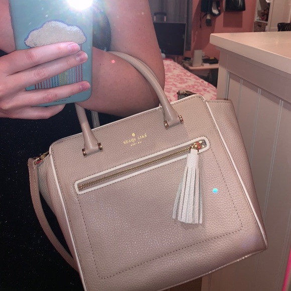 Kate Spade Tan and White Purse - Picture 4 of 6